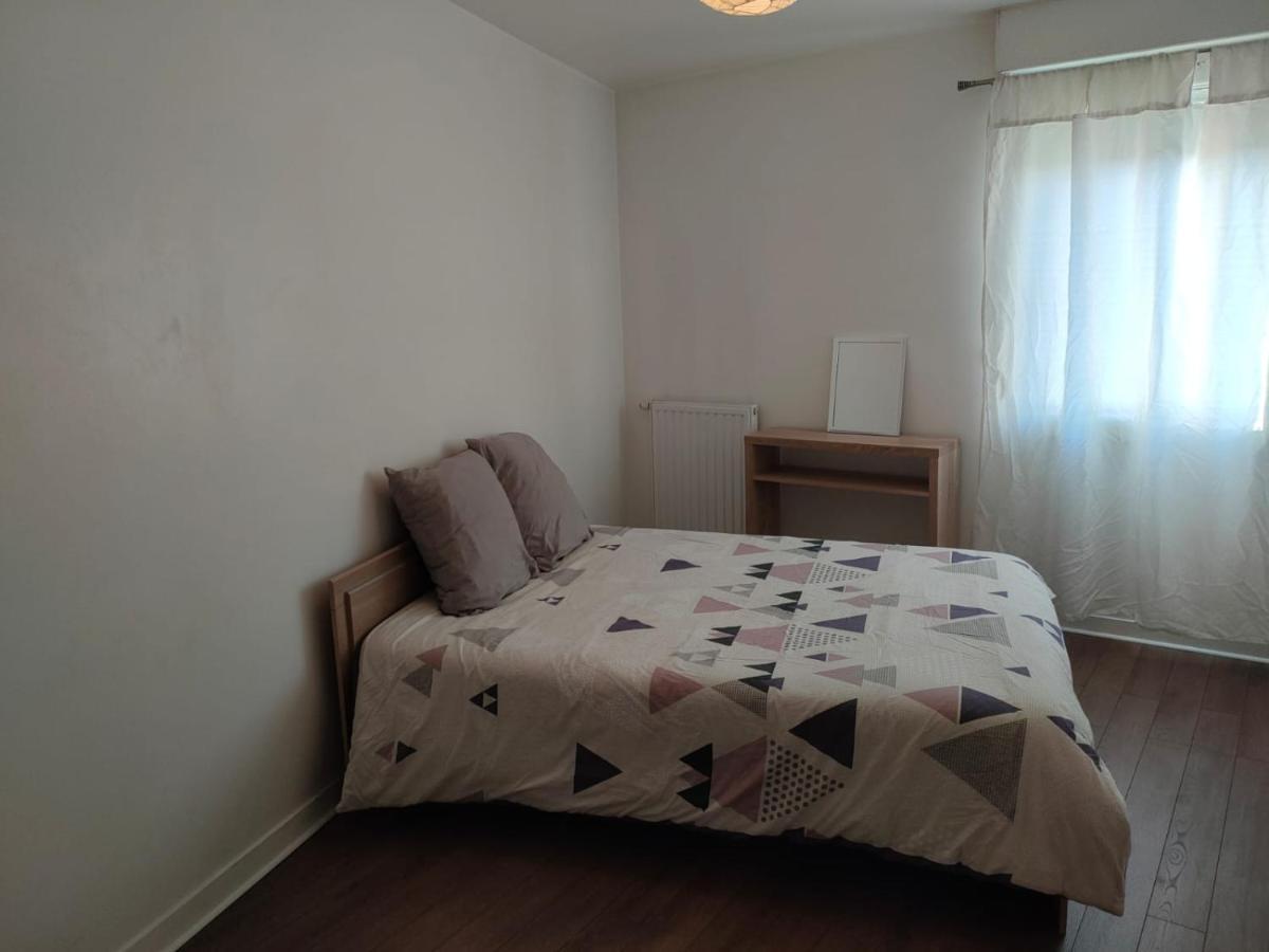Boissy Gare Rer A Appartement 1 A 3 Chambres Au Choix Bagian luar foto