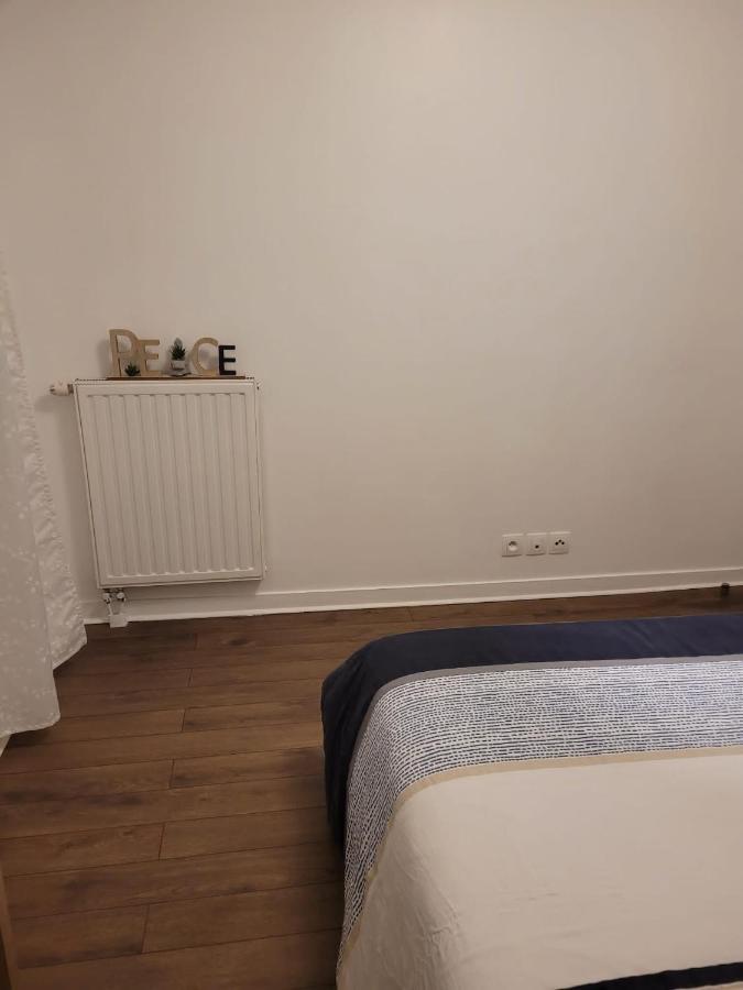Boissy Gare Rer A Appartement 1 A 3 Chambres Au Choix Bagian luar foto