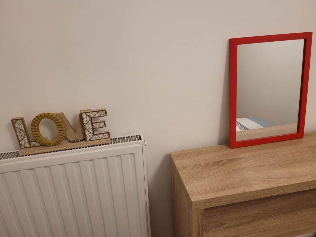 Boissy Gare Rer A Appartement 1 A 3 Chambres Au Choix Bagian luar foto