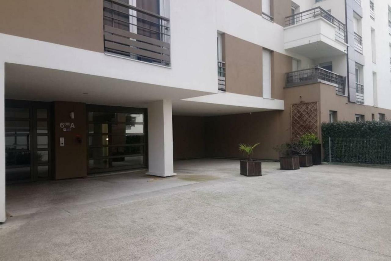 Boissy Gare Rer A Appartement 1 A 3 Chambres Au Choix Bagian luar foto