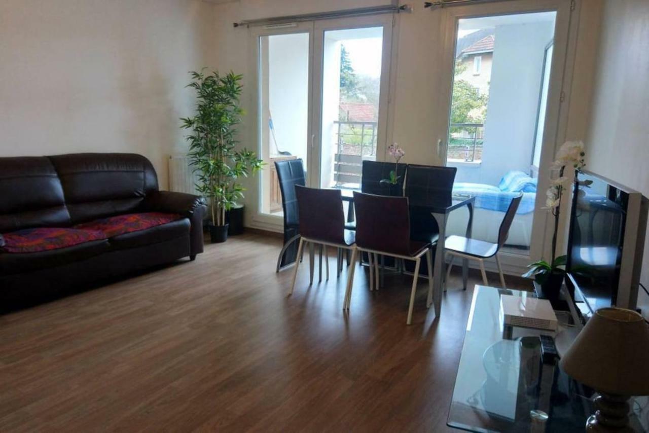 Boissy Gare Rer A Appartement 1 A 3 Chambres Au Choix Bagian luar foto